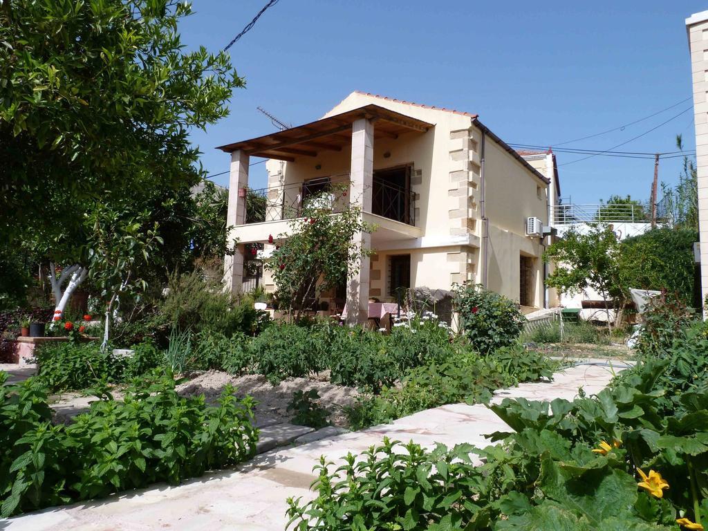 The Garden Villas มาเลเม ภายนอก รูปภาพ
